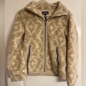 Patagonia Women’s Divided Sky Jacket Field Geo Pumice